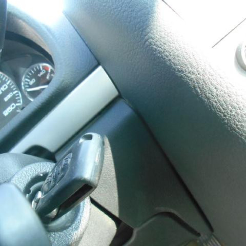 Charniere de capot PEUGEOT 407 Photo n°9