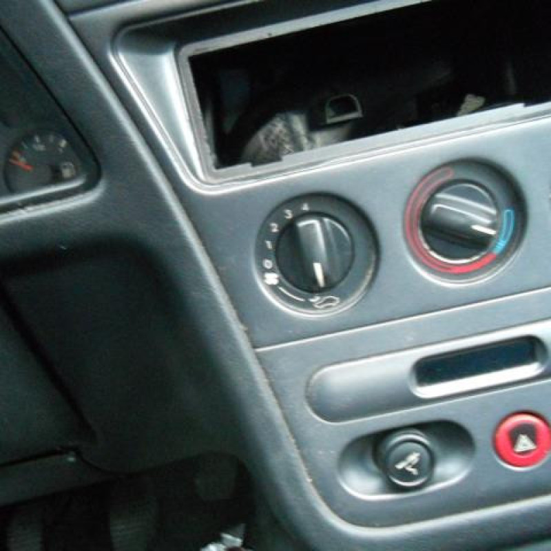 Amortisseur avant droit PEUGEOT 306 Photo n°6