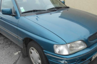 Amortisseur avant droit FORD ESCORT 5