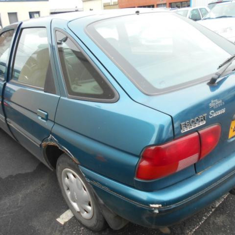 Amortisseur avant droit FORD ESCORT 5 Photo n°6