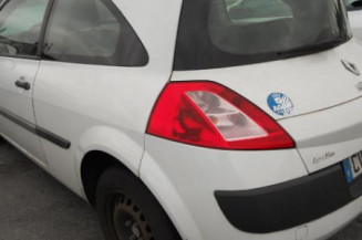 Charniere de capot RENAULT MEGANE 2