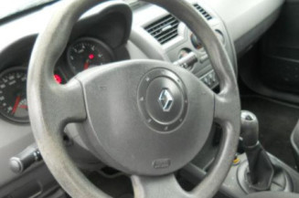 Charniere de capot RENAULT MEGANE 2
