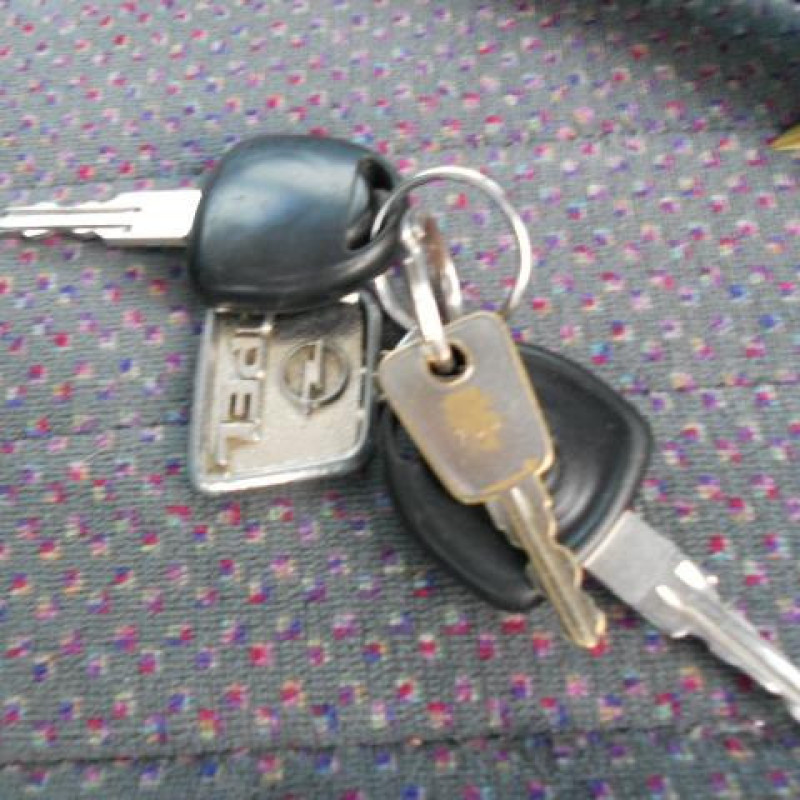 Amortisseur avant gauche OPEL CORSA B Photo n°7