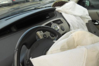 Interrupteur de leve vitre arriere gauche RENAULT SCENIC 2