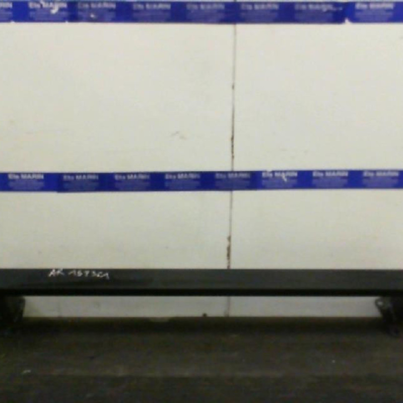 Renfort pare choc arriere (traverse) VOLKSWAGEN TOURAN 1 Photo n°1