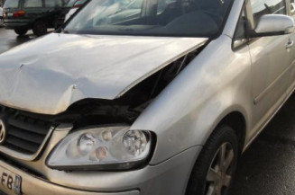 Renfort pare choc arriere (traverse) VOLKSWAGEN TOURAN 1