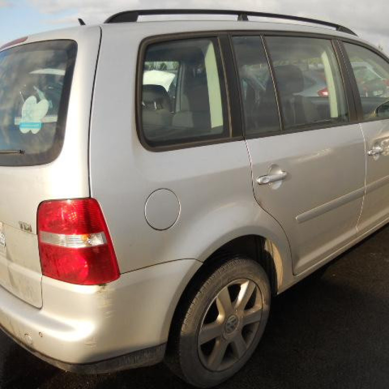 Renfort pare choc arriere (traverse) VOLKSWAGEN TOURAN 1 Photo n°5