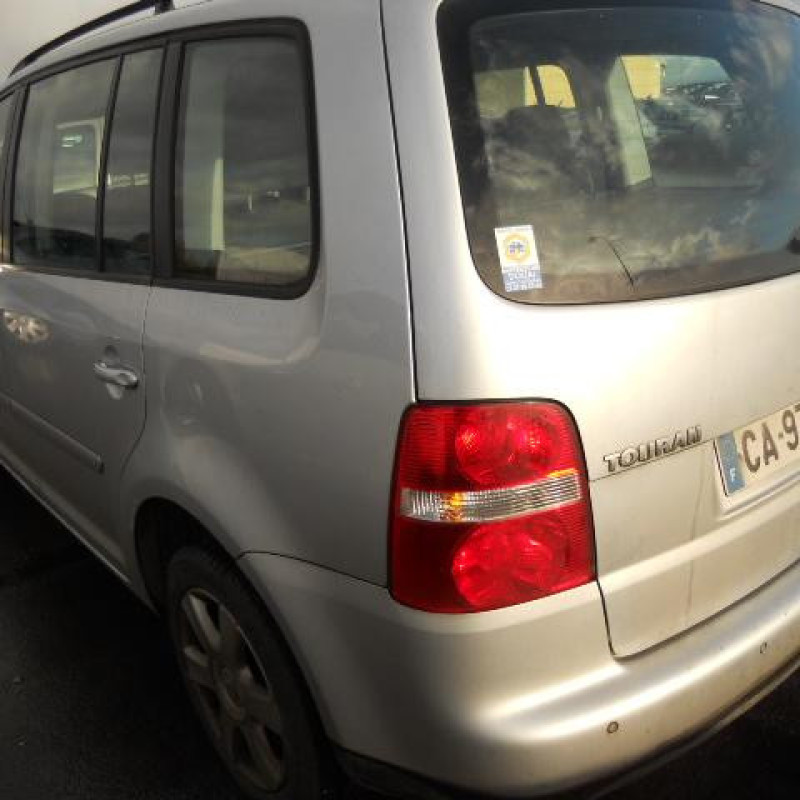 Renfort pare choc arriere (traverse) VOLKSWAGEN TOURAN 1 Photo n°6