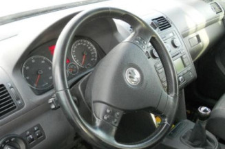 Renfort pare choc arriere (traverse) VOLKSWAGEN TOURAN 1