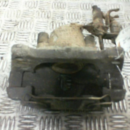 Etrier avant gauche (freinage) AUDI A6 2