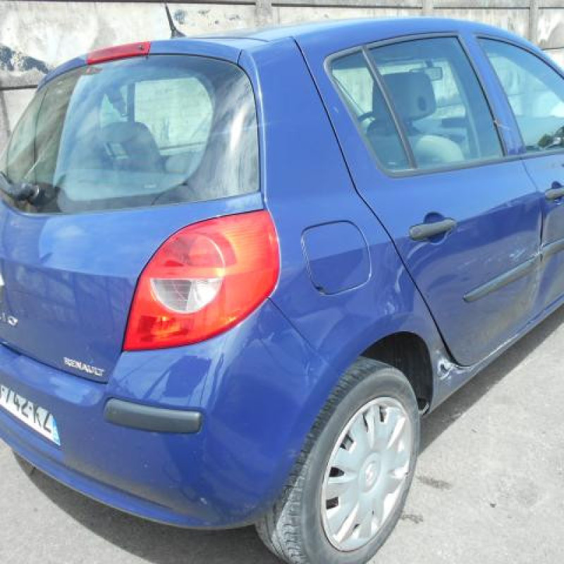 Boite a gants RENAULT CLIO 3 Photo n°6