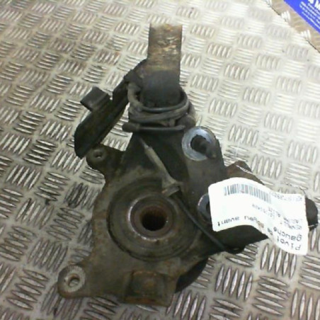 Pivot de moyeu avant gauche RENAULT LAGUNA 1