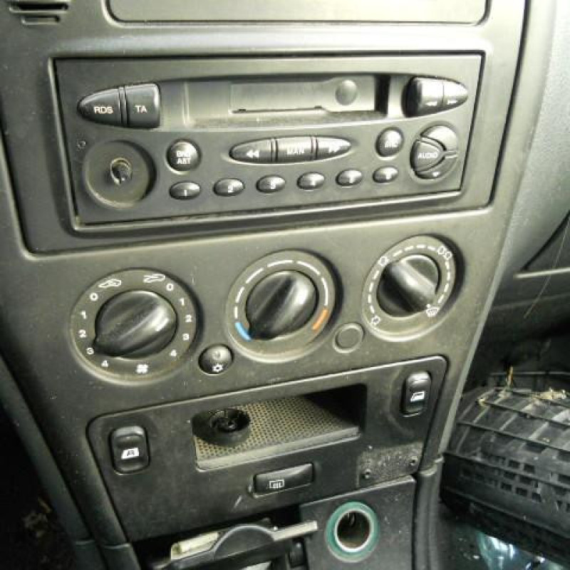 Traverse superieure CITROEN XSARA Photo n°7