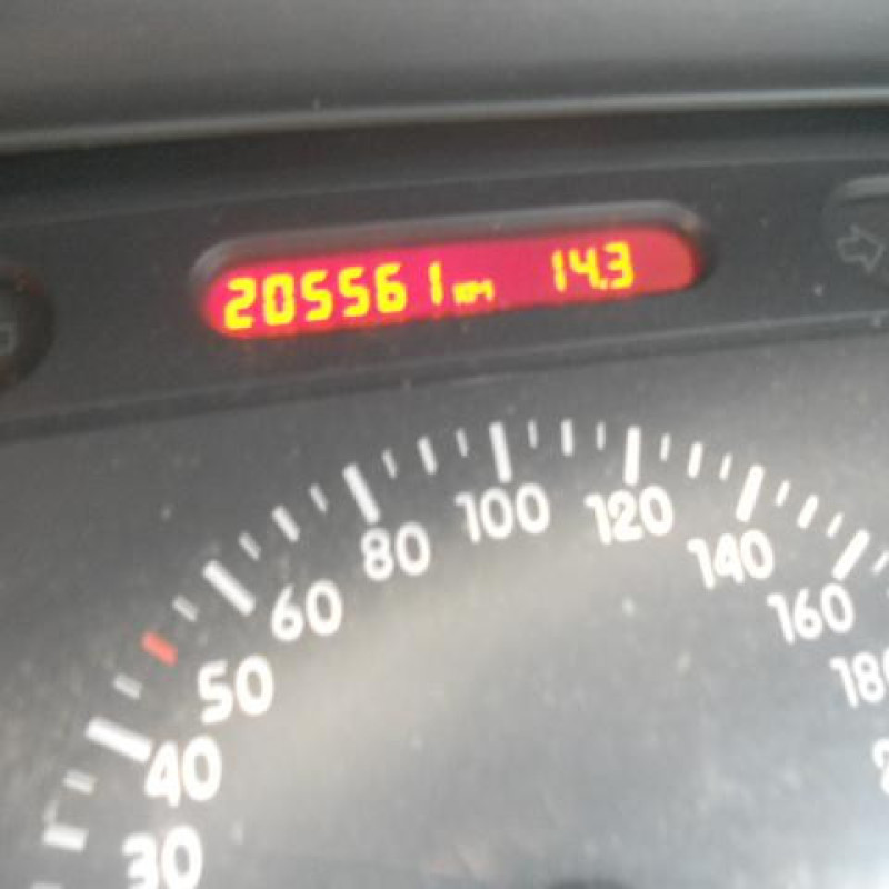 Cremaillere assistee RENAULT LAGUNA 1 Photo n°9