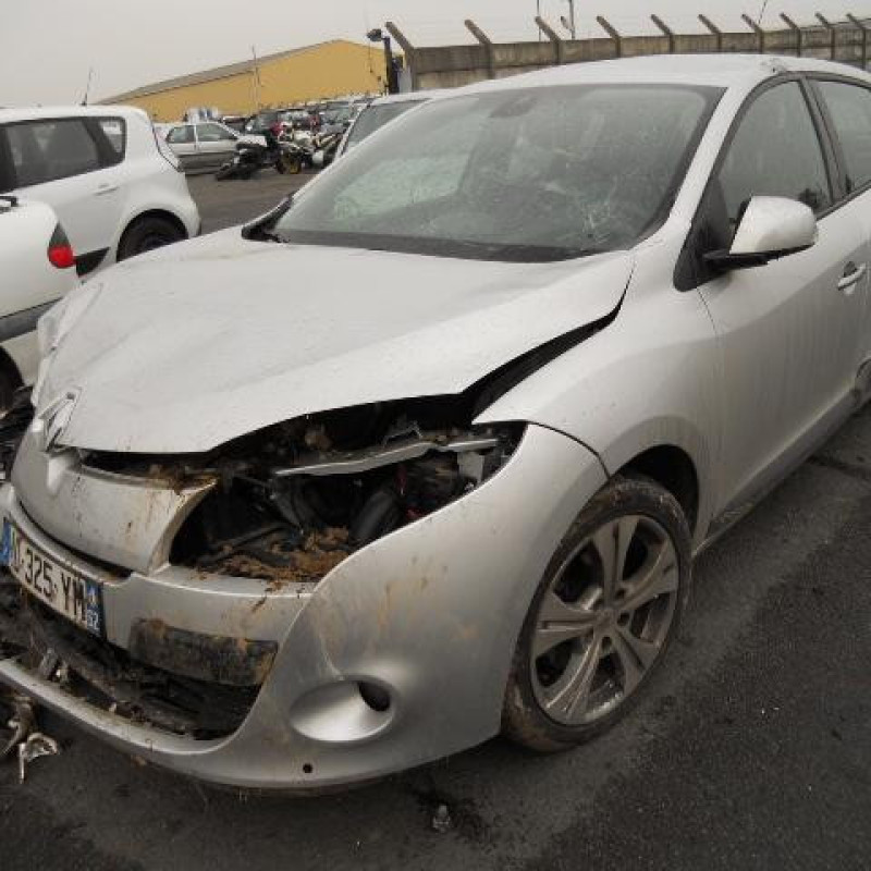 Pivot de moyeu avant droit RENAULT MEGANE 3 Photo n°3