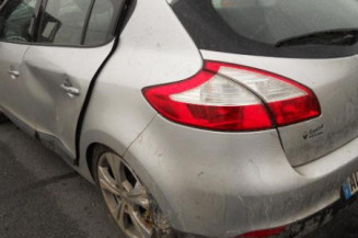 Pivot de moyeu avant droit RENAULT MEGANE 3