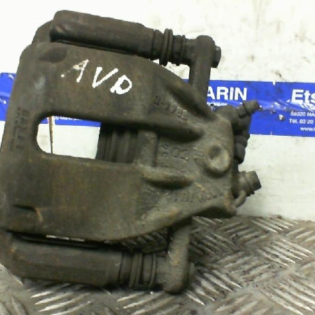 Etrier avant droit (freinage) NISSAN MICRA 3