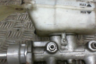 Maitre cylindre (freinage) VOLKSWAGEN FOX