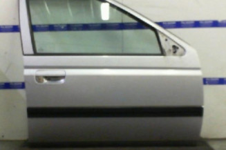 Porte avant droit PEUGEOT 605 Photo n°1