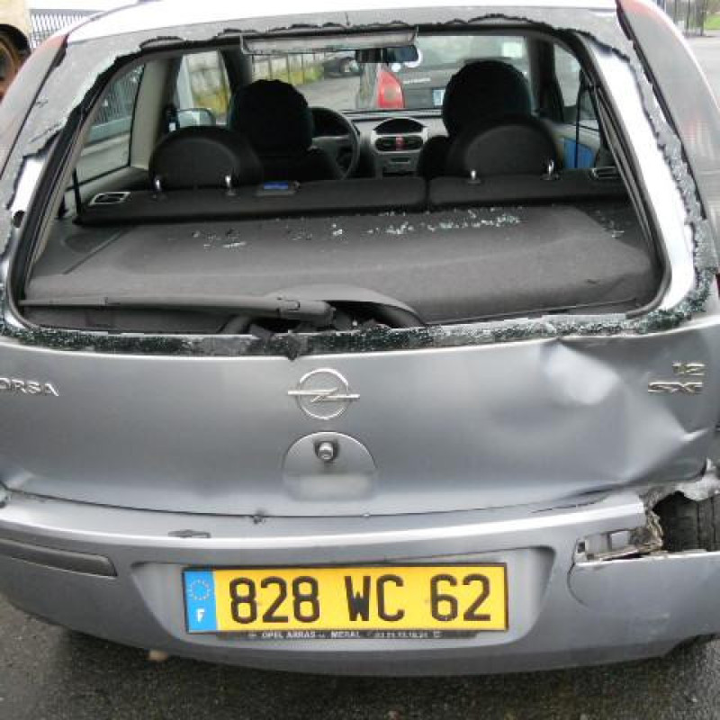 Moto ventilateur radiateur OPEL CORSA C Photo n°6