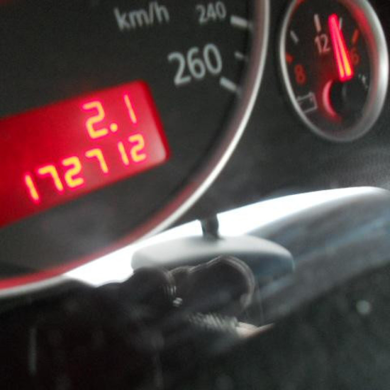 Charniere de capot AUDI A6 2 Photo n°9
