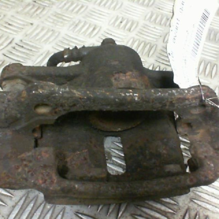 Etrier avant gauche (freinage) TOYOTA YARIS 1