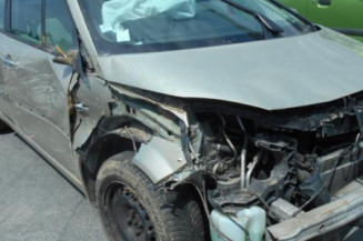 Trappe d'essence RENAULT SCENIC 2