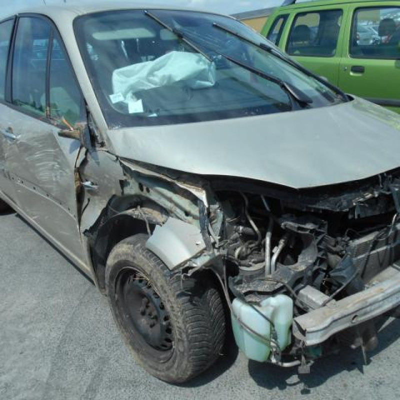 Trappe d'essence RENAULT SCENIC 2 Photo n°6