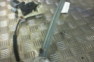 Leve vitre electrique arriere droit PEUGEOT 406 Photo n°1