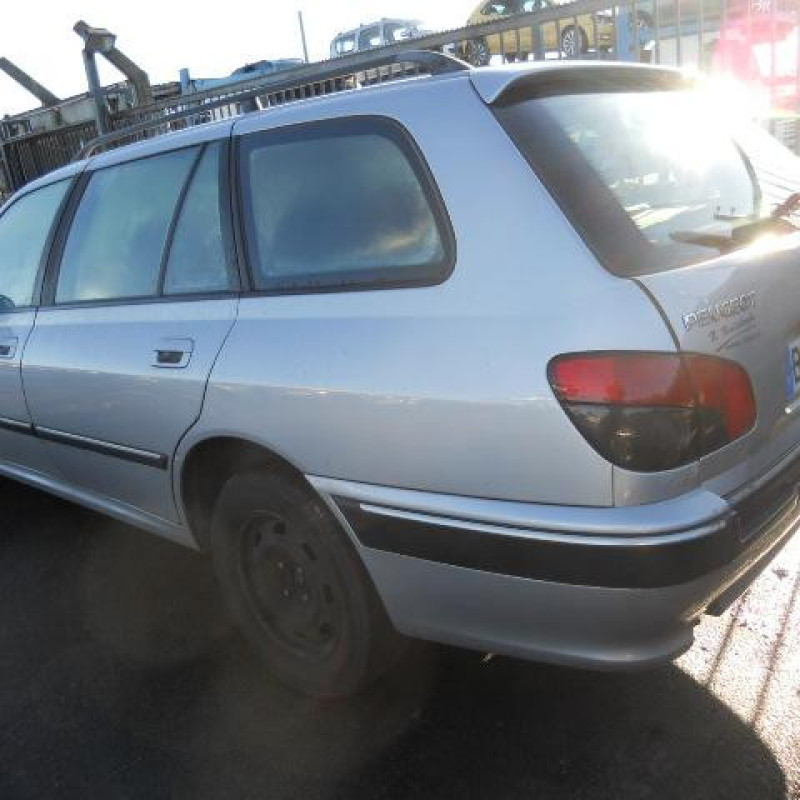 Leve vitre electrique arriere droit PEUGEOT 406 Photo n°6