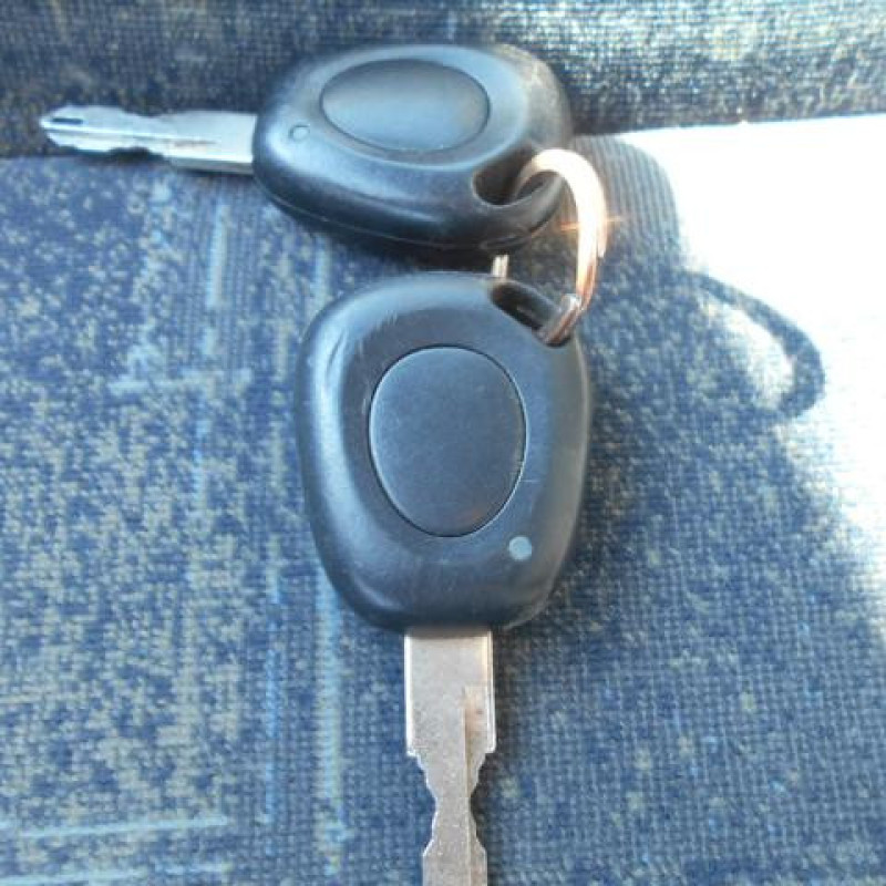 Leve vitre mecanique arriere gauche RENAULT SCENIC 1 Photo n°8