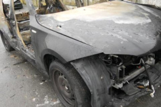 Etrier avant gauche (freinage) BMW SERIE 1 E87