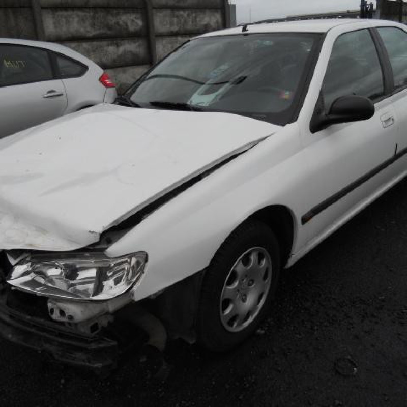 Etrier avant gauche (freinage) PEUGEOT 406 Photo n°1