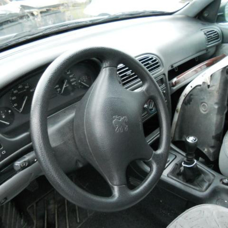 Etrier avant gauche (freinage) PEUGEOT 406 Photo n°5