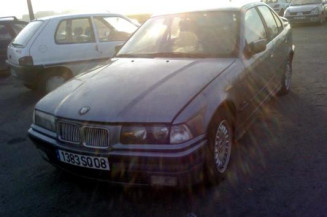 Etrier avant droit (freinage) BMW SERIE 3 E36 Photo n°1