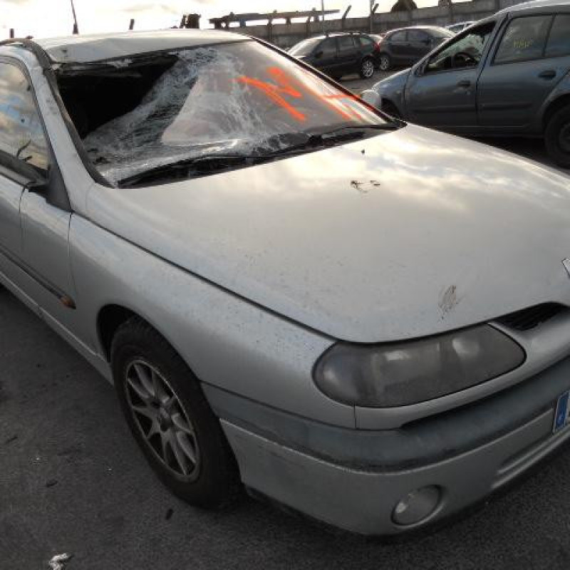 Cric (Ensemble depannage) RENAULT LAGUNA 1 Photo n°2