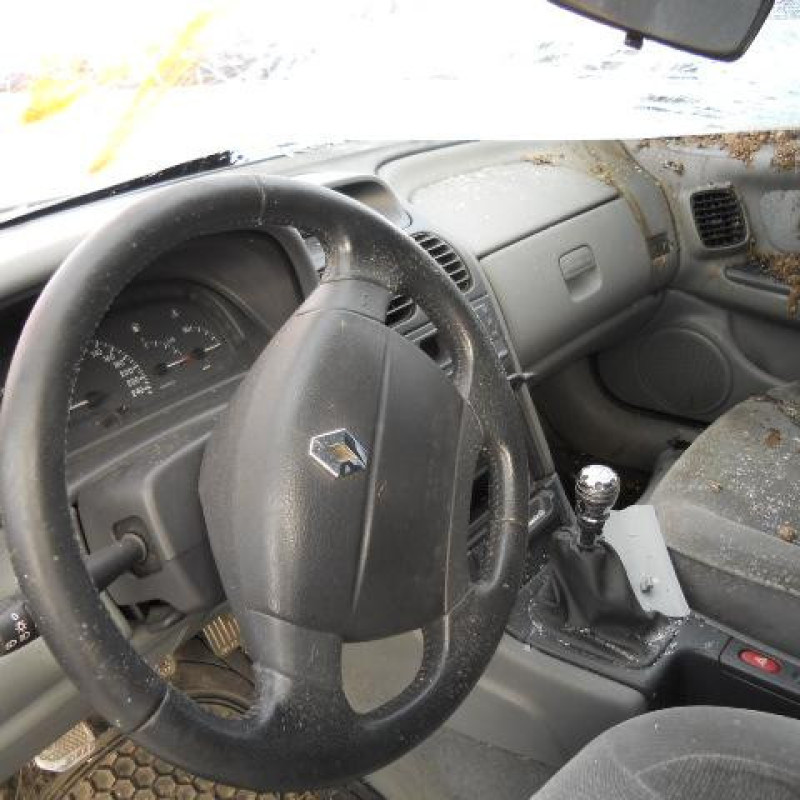 Cric (Ensemble depannage) RENAULT LAGUNA 1 Photo n°5