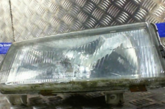 Optique avant principal droit (feux)(phare) SKODA FELICIA Photo n°1