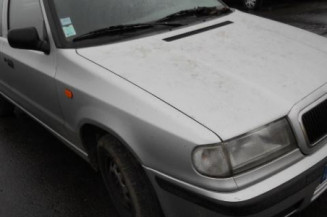 Retroviseur droit SKODA FELICIA
