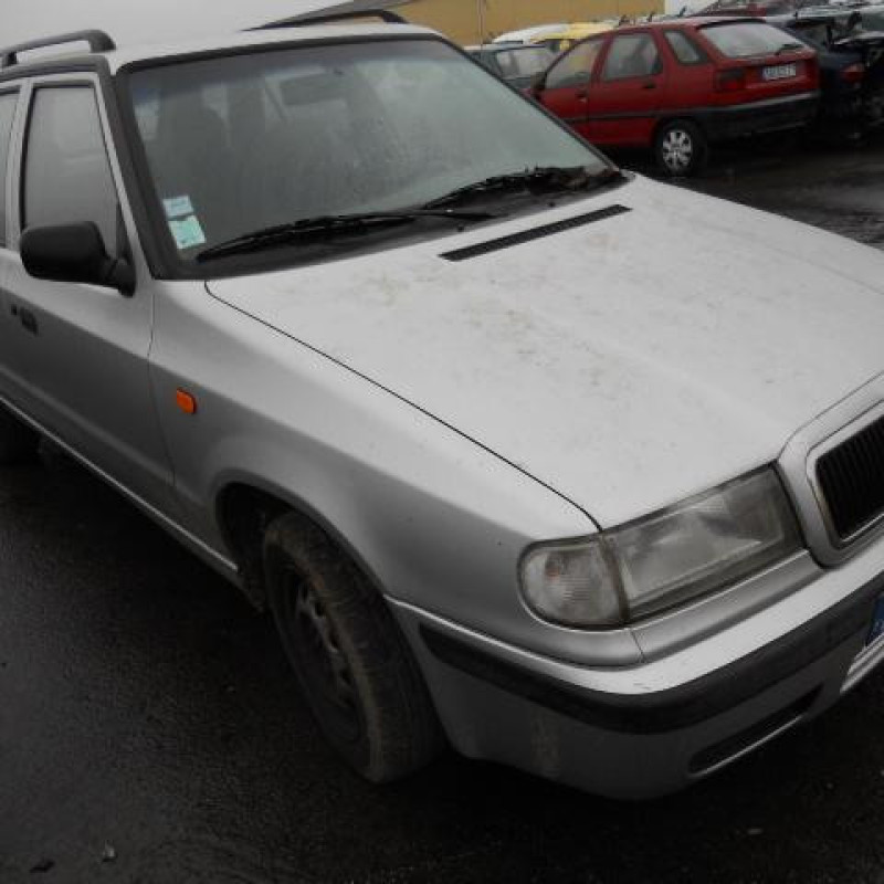 Retroviseur droit SKODA FELICIA Photo n°4