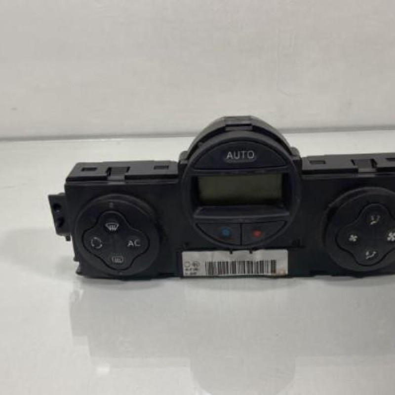 Commande chauffage RENAULT SCENIC 2 Photo n°1