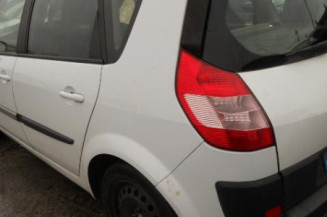 Plage arriere RENAULT SCENIC 2