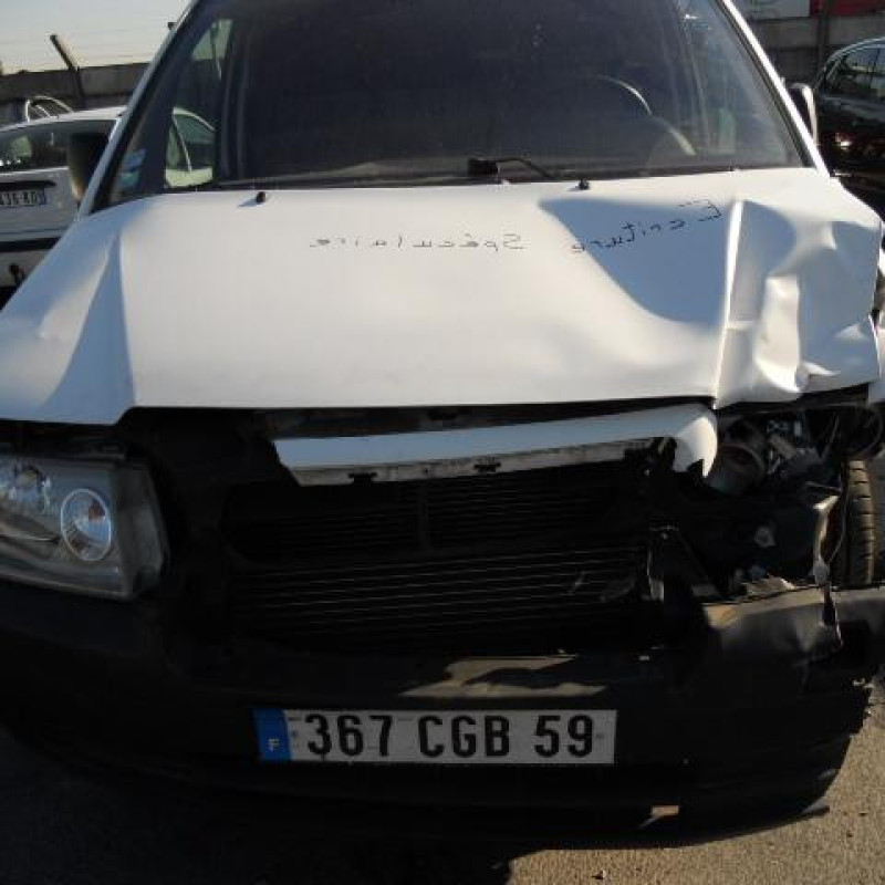 Etrier avant droit (freinage) CITROEN JUMPY 1 Photo n°4