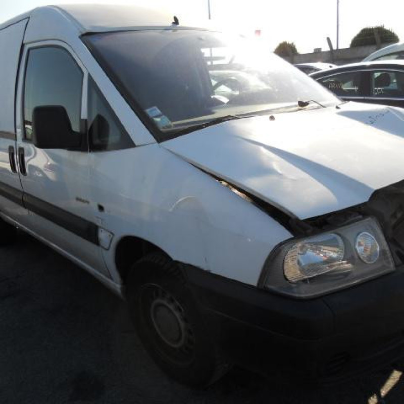 Etrier avant droit (freinage) CITROEN JUMPY 1 Photo n°5