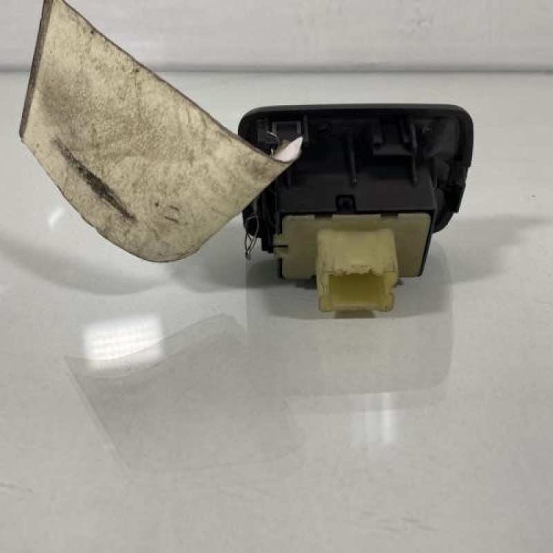 Interrupteur de leve vitre avant droit DACIA LODGY Photo n°3