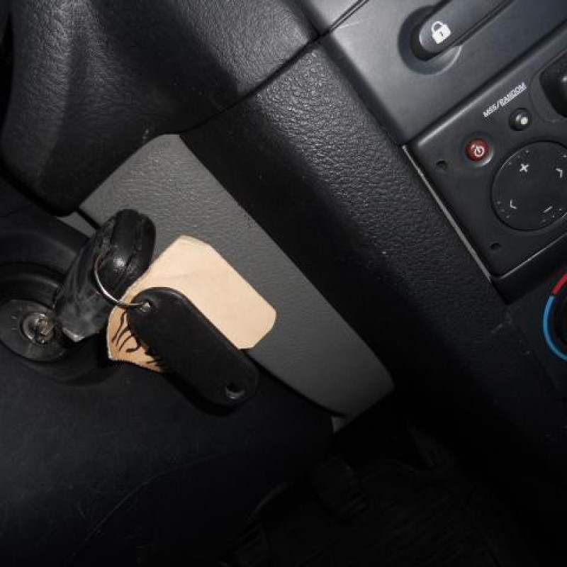 Bloc ABS (freins anti-blocage) RENAULT CLIO 2 Photo n°10