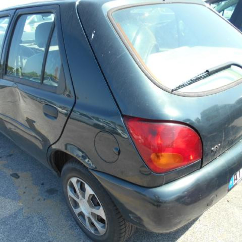 Cremaillere assistee FORD FIESTA 4 Photo n°6