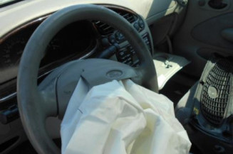 Cremaillere assistee FORD FIESTA 4