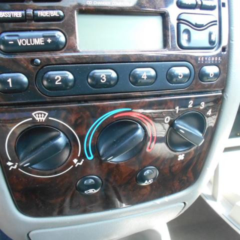Cremaillere assistee FORD FIESTA 4 Photo n°8
