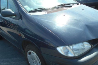 Amortisseur avant gauche RENAULT SCENIC 1